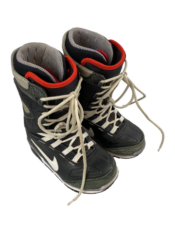 Nike Air Snowboard Boots