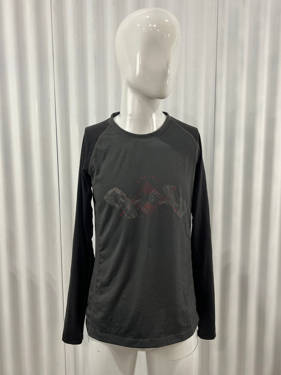 Dakine Mtn. Geometrical Long Sleeve Breathable Shirt