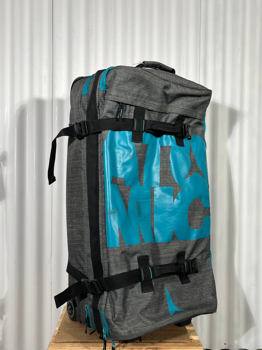 Atomic Skis Traveling Roller Suitcase/ Bag