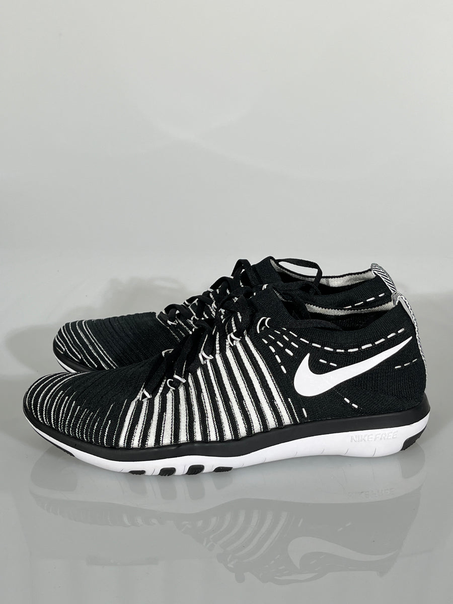 Nike Free Transform Flyknit Athletic Shoes